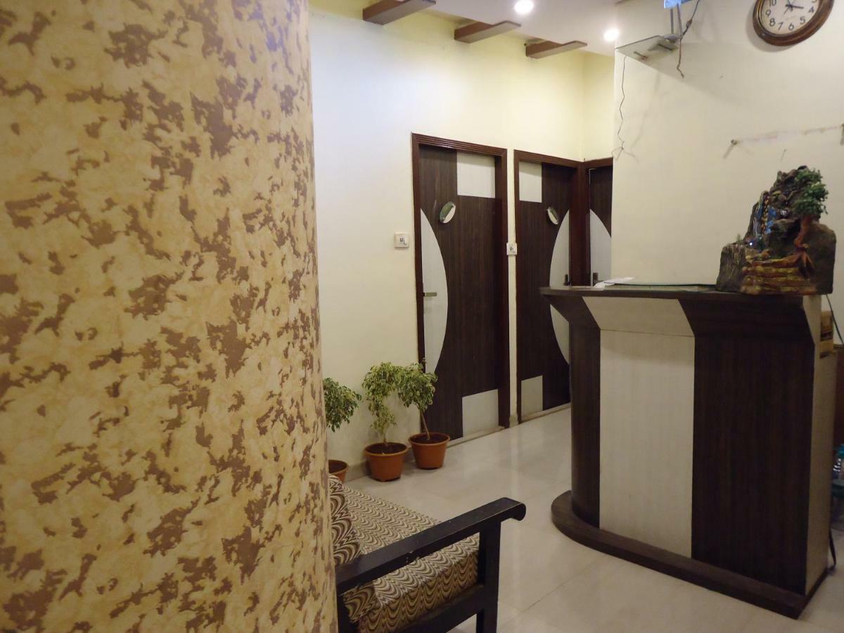 Hotel Metro Inn - Mumbai, Mumbai